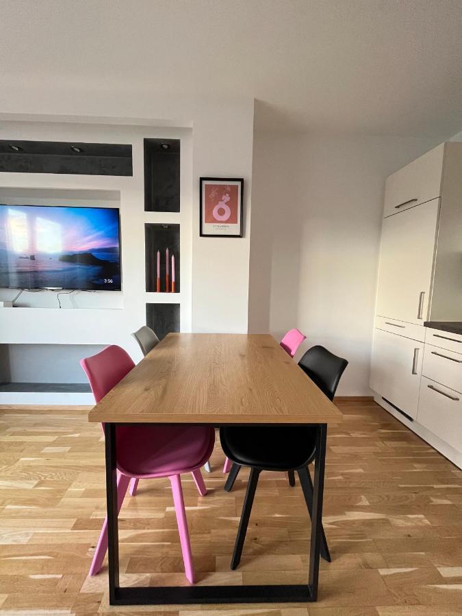 Penthouse Near Central Station With Free Parking Wien Eksteriør bilde