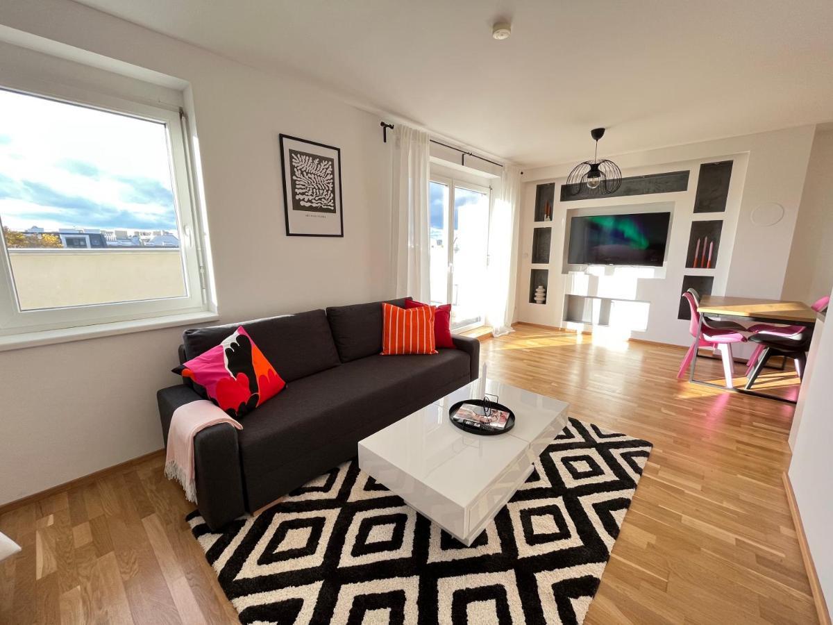 Penthouse Near Central Station With Free Parking Wien Eksteriør bilde